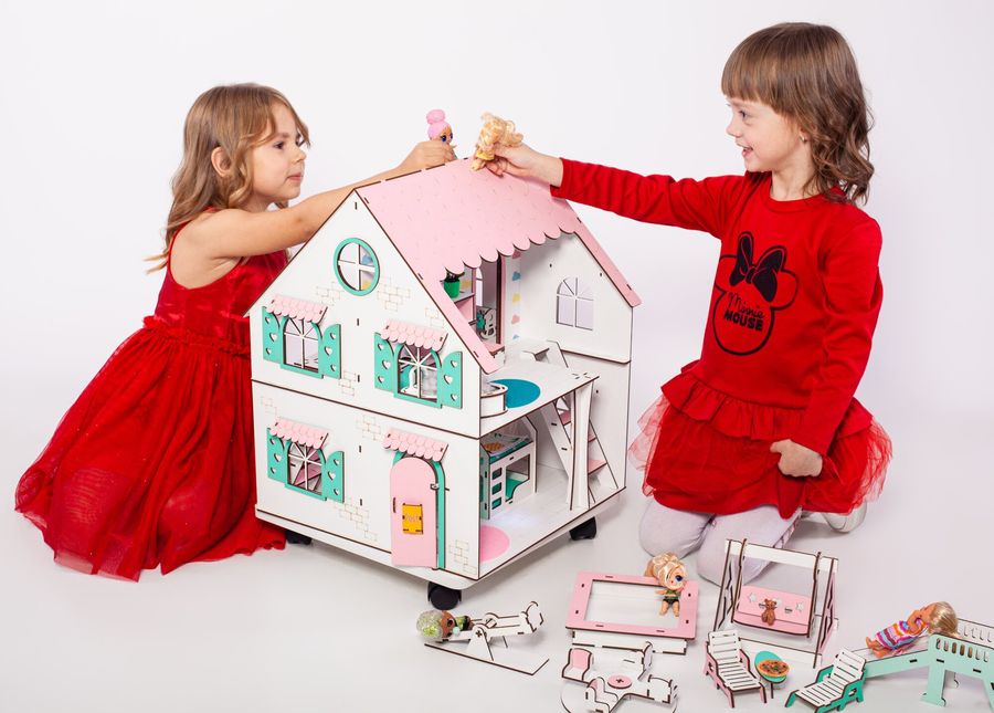"СКАЗОЧНЫЙ" двухсторонний кукольный дом NestWood для LOL на подставке