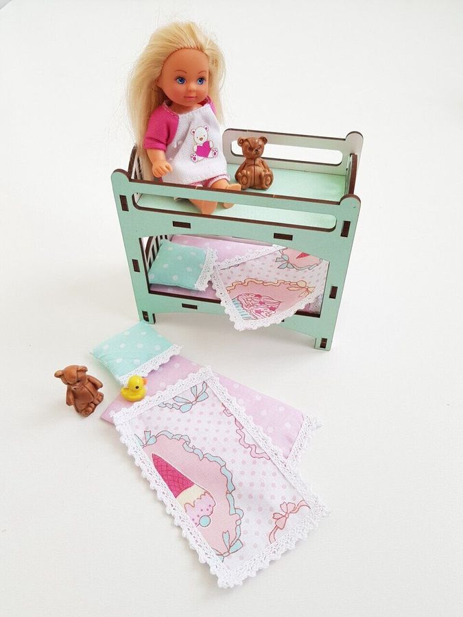 Комплект постельного белья (хлопок) на три спальных места для кукол LOL (ЛОЛ), 9 ед.