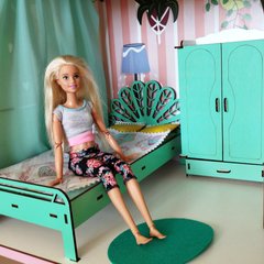 Кукольная кровать для Барби "Пава" NestWood мятная