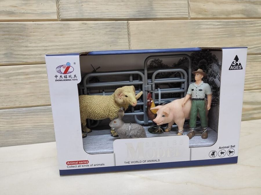 Набор животных "Ферма" Series Model Q 9899-X16-2 (мужчина в шляпе, петух, овца, свинья, заяц)