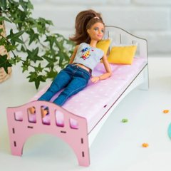 Кукольная кровать для Барби NestWood розовая