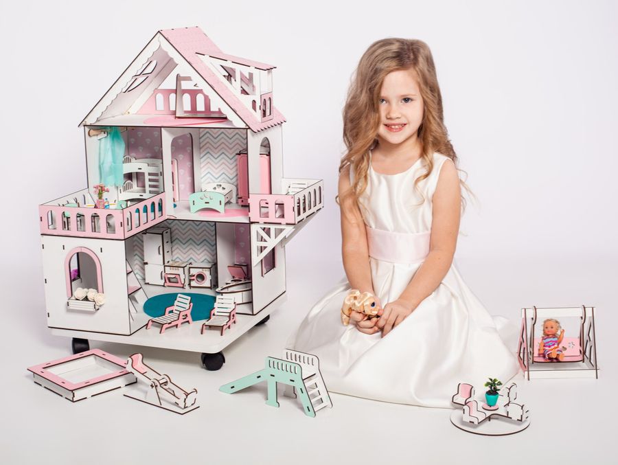 "МІНІ КОТЕДЖ" ляльковий будиночок NestWood для LOL на підставці з колесами, рожевий + меблі 9 од